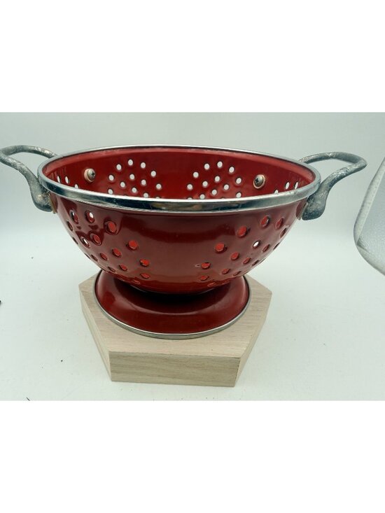 None Other - Vintage Red Metal Colander Rustic Country Cottagecore Kitchen Decor 8.5"